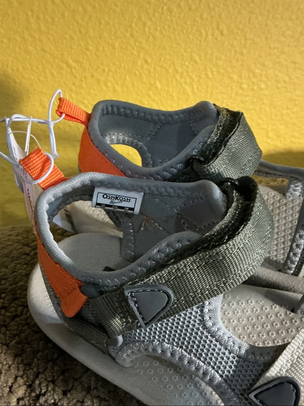 Oshkosh Kids' Open-Toe Sport Sandals in Gray & Orange nwt sz 10 Velcro to close